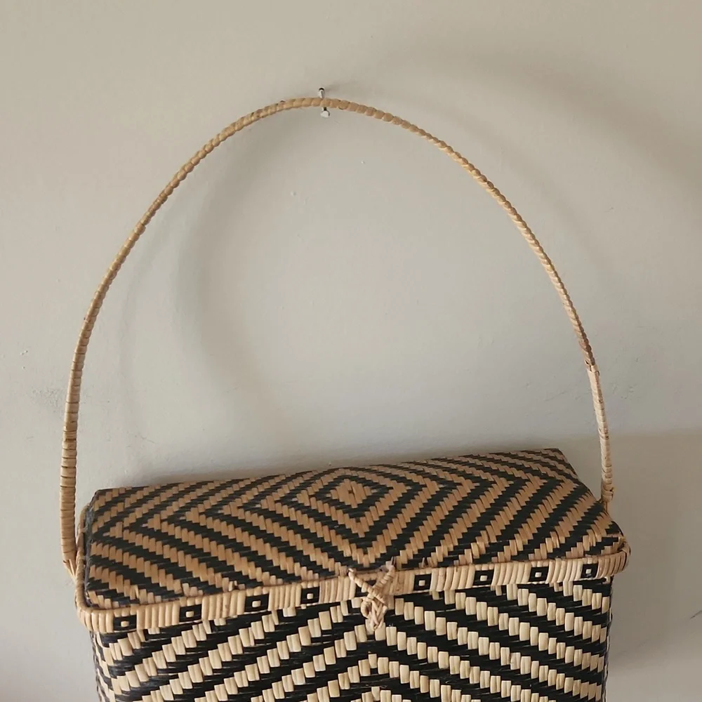 Anthropologie Wicker woven geometric handbag - Picture 4 of 9